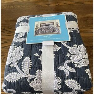 Draper James Full Queen Cotton Quilt Lessie Purple Navy White Paisley Floral New